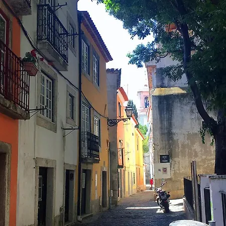 Lovely Spot In Alfama *