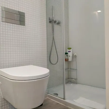 Lovely Spot In Alfama Apartment *